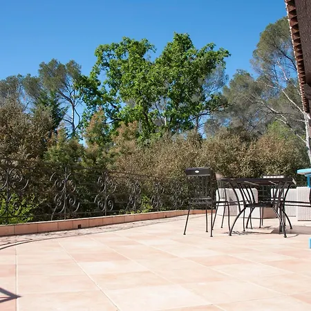 Bed & Breakfast La Garriniere Saint-Raphaël