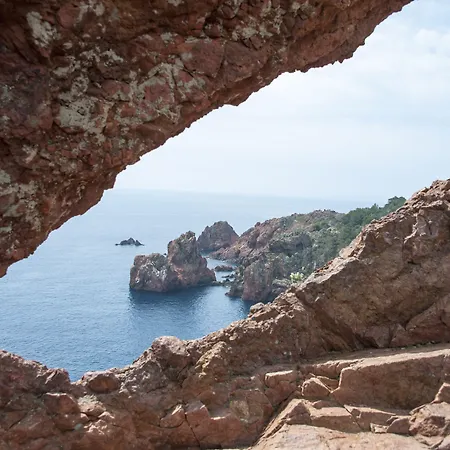 La Garriniere Alojamento de Acomodação e Pequeno-almoço Saint-Raphaël