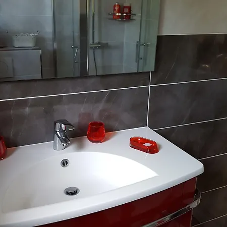 La Garriniere 住宿加早餐酒店 Saint-Raphaël