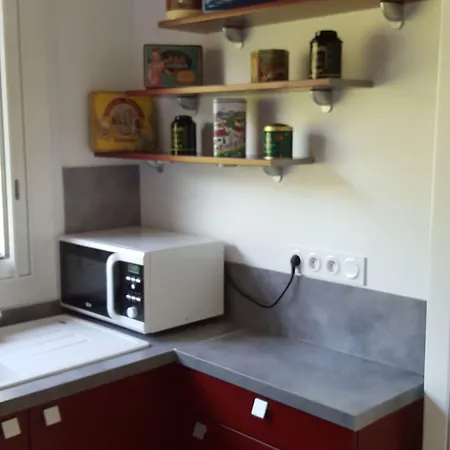 住宿加早餐酒店 La Garriniere Saint-Raphaël