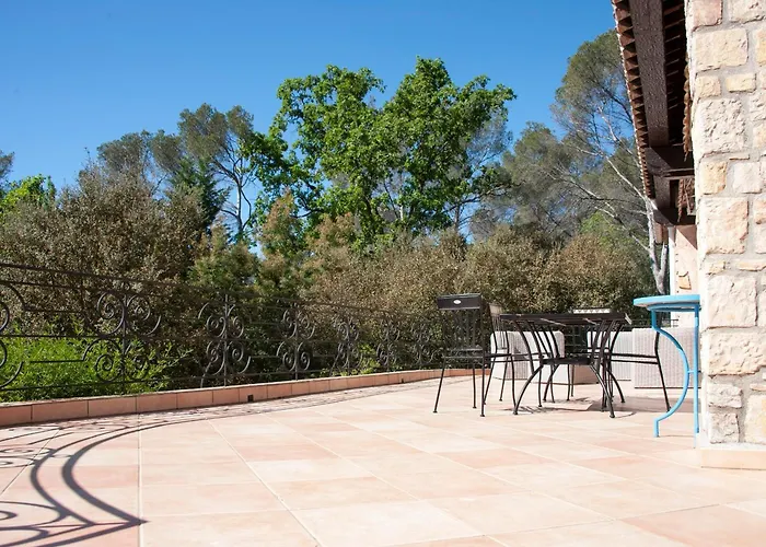 B&B La Garriniere Saint-Raphaël